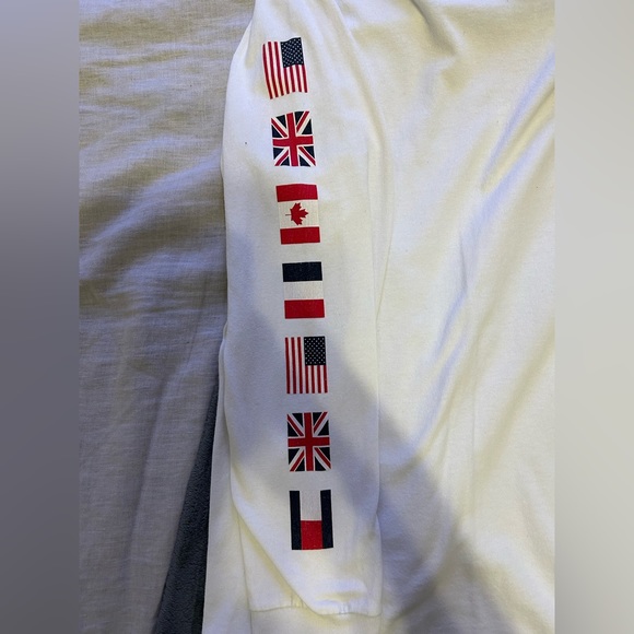 Vintage White Tommy Hilfiger Flag Long Sleeve Tee - Picture 4 of 5